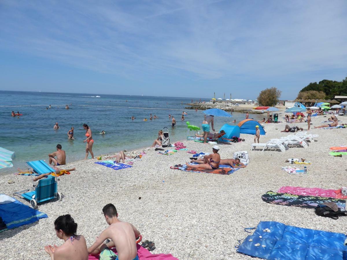 Ferienwohnungen Erika Porec Esterno foto
